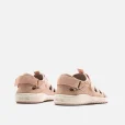 Zapatillas-Nina-FREE BABY-rosa-49048-C58296-MTNG-con-puntera-ancha