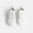 auro-white-kids-barefoot-4